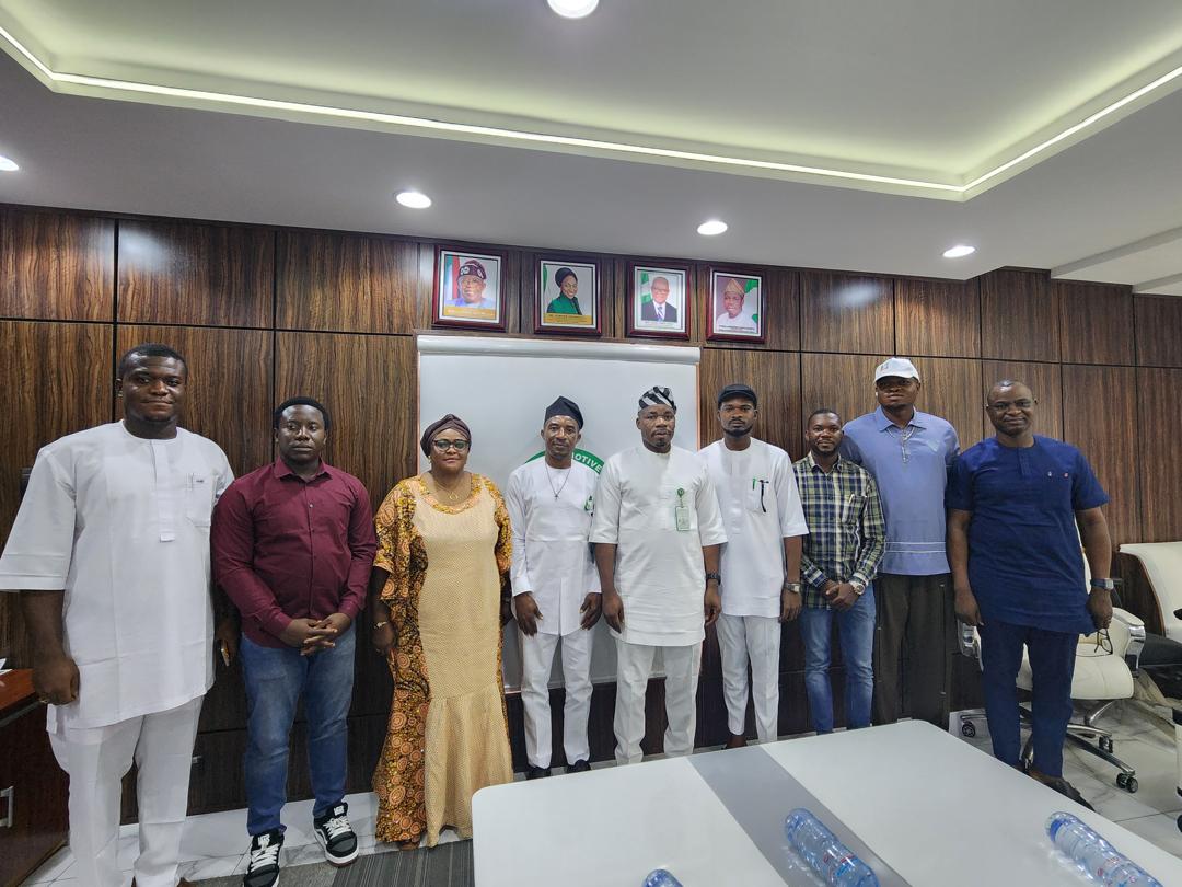 Earthoc Gas representatives at a government stakeholder engagement